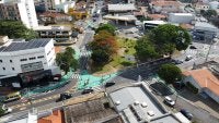 rua completa vista do alto