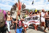 Povos indígenas no Brasil. (Foto: 350.org)