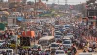 foto de trânsito em uganda