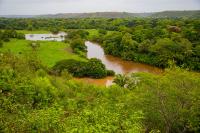 imagem mostra área rural próxima a rio no Espírito Santo