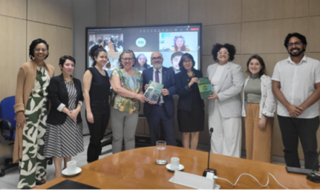 Integrantes de organizações entregam ao MMA proposta de criação de Fundo Nacional de Adaptação