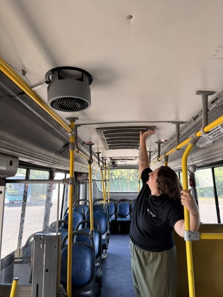 instalação da solução nos ônibus de Fortaleza