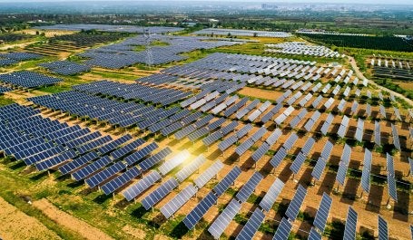 imagem de parque de energia solar