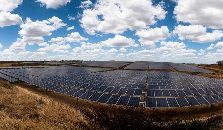 paineis solares do Complexo de usinas solares Coremas 1, 2 e 3.