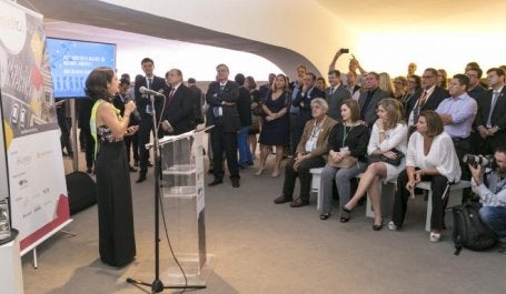 Empreendedores selecionados pelo Desafio Inovemob apresentaram suas ideias para cerca de 120 pessoas em Niterói (Foto: Paula Tanscheit/WRI Brasil)