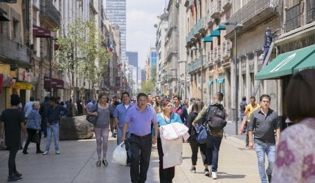 Rua exclusiva para pedestres na área central da Cidade do México (Foto: Priscila Pacheco/WRI Brasil)