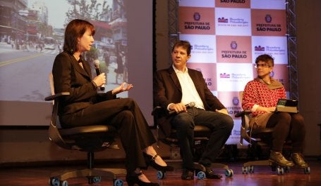 Janette Sadik-Khan e Fernando Haddad debateram sobre o poder do desenho urbano de quebrar paradigmas e mudar a forma como vivemos nas cidades