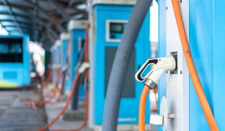 imagem de estação de recarga de ônibus elétricos