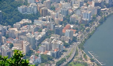 Espraiamento urbano no Rio de Janeiro causa prejuízos no PIB da cidade (Foto: Alejandro/Flickr)