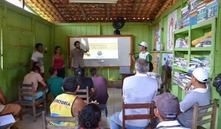 oficina de agrofloresta em juruti, no pará