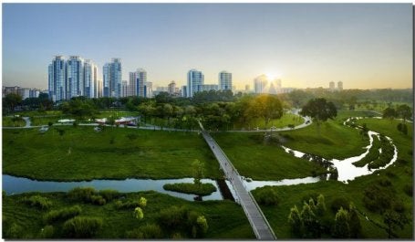 imagem mostra paisagem de singapura após projeto de infraestrutura natural