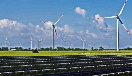 Investir em operações sustentáveis é ao mesmo tempo a coisa certa e a mais inteligente a ser feita (Foto: hpgruessen/Wikimedia Commons)