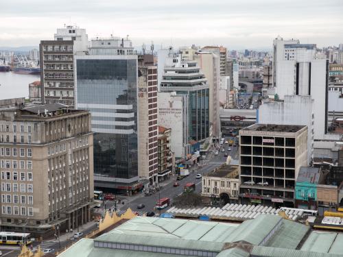 Urbanização Brasileira. Vista aérea da cidade de Porto Alegre